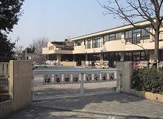 周辺環境 さいたま市立春野保育園 徒歩13分。 1040m