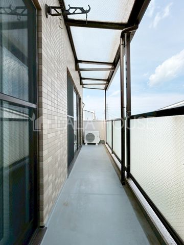 oRj[ -