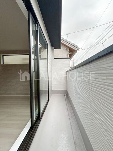 oRj[ -