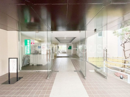 GgX X[vԈ֎qxr[J[̏oɂΉGgXB