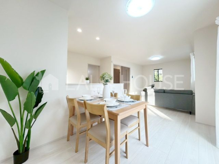 rO zǍDB̍ޖ邢͌Mߖł܂B