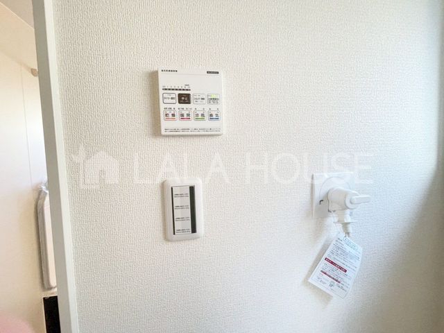 ̑ g[@Fg[@\gΎOɗg߂Ăł̂ŁAq[gVbNhĝȂł܂B@\gƉJ̓ԕCɂŐ󕨂ł܂B