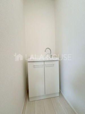 ���ӊ� �h���b�O�X�g�A�Z�L�听���X �k��9���B 680m