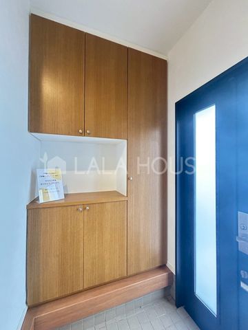 ���� �V��܂ł̍��������錺�֎��[�B�h�A�������邢���ւł��B�I������̂ŎG�݂�G�߂̉Ԃ�����܂���