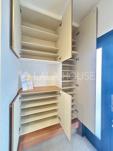 ���[ ���ւ������ЂÂ���e�ʃV���[�Y�{�b�N�X