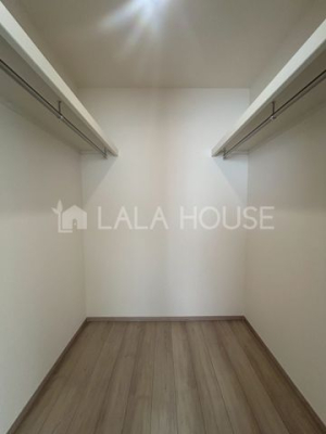 ���[ �����ɐl�C�I���[�͂̍����E�H�[�N�C���N���[�[�b�g�t