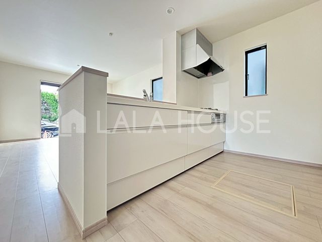 �L�b�`�� �ړ����Ȃ��Ă��q���̓�����������I����ȃL�b�`��������Ǝ����q��Ă����₷����