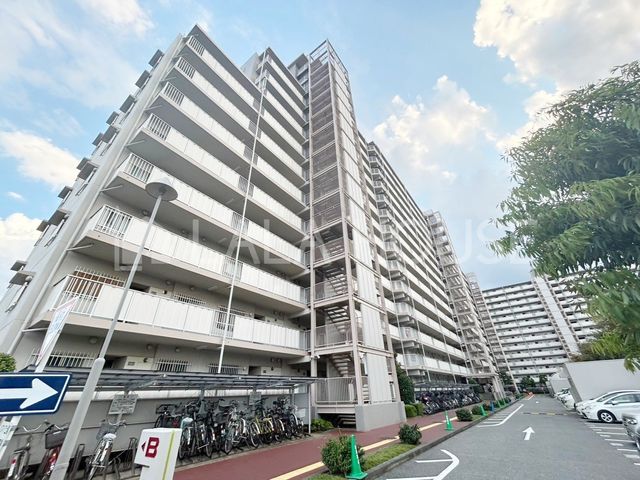 ���n�O�ώʐ^ ����w�k��4���I�C�g�[���[�J�h�[�k��2���������������a�@8���E����X�֋�2����