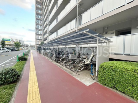 ���̑� ���֏�͉����t���Ȃ̂ŁA�J���̉e����h�����Ƃ��ł��܂��B