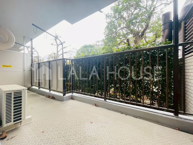 �o���R�j�[ -