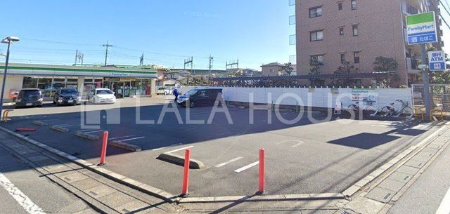 ���ӊ� �t�@�~���[�}�[�g�������ܑ听���l���ړX �k��1���B 80m