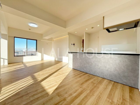 ���r���O ���r���O�����Z�܂��ŁA���K�ȕ�炵���������ŐV�̐ݔ��ƃf�U�C���ŁA�S�n�悢��Ԃ����񋟂��܂��B