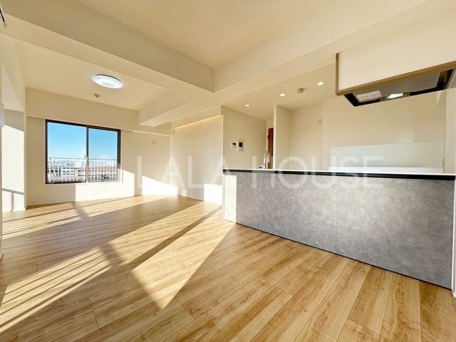 ���r���O ���r���O�����Z�܂��ŁA���K�ȕ�炵���������ŐV�̐ݔ��ƃf�U�C���ŁA�S�n�悢��Ԃ����񋟂��܂��B