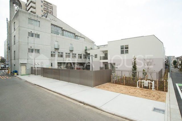 ���ӊ� �Y�a�o�v�e�X�g�ۈ牀 �k��5���B 400m