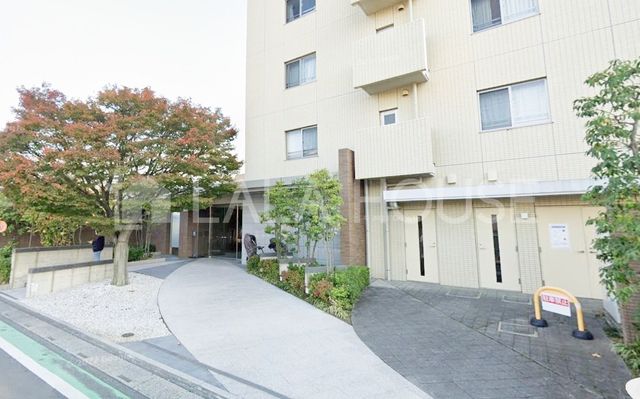 �G���g�����X -