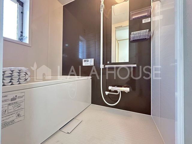 ���� ���������@�t�Ȃ̂ŁA�J�̓���ԕ����C�ɂȂ�G�߂����������ł��܂��B