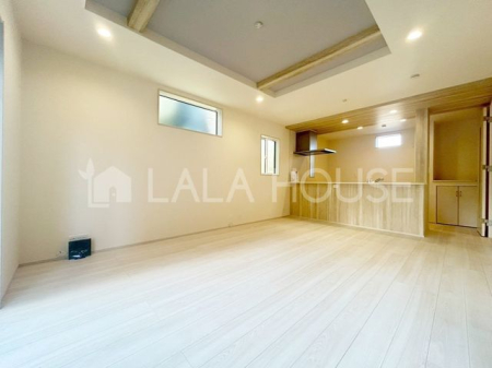 ���r���O �Ƒ��S���喞�����������ꂽ�f�U�C���ƍŐV�@�\�ŐS�n�̂悢���Z��Ԃ����񋟂��܂��B