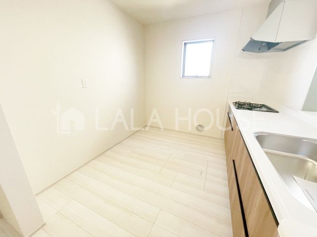 �L�b�`�� -