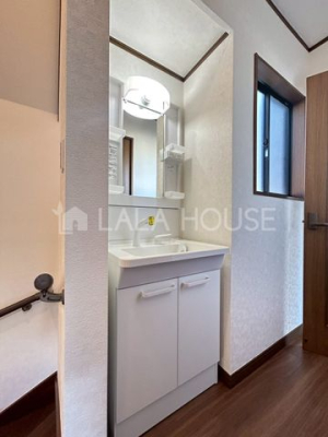 ���ʑ�E���ʏ� 3�K�ɂ����ʉ��ϑ䂠��I