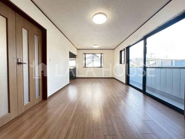 ���r���O �z����ǍD�B�������̍������ޖ��邢�����͌��M����ߖ�ł��܂��B