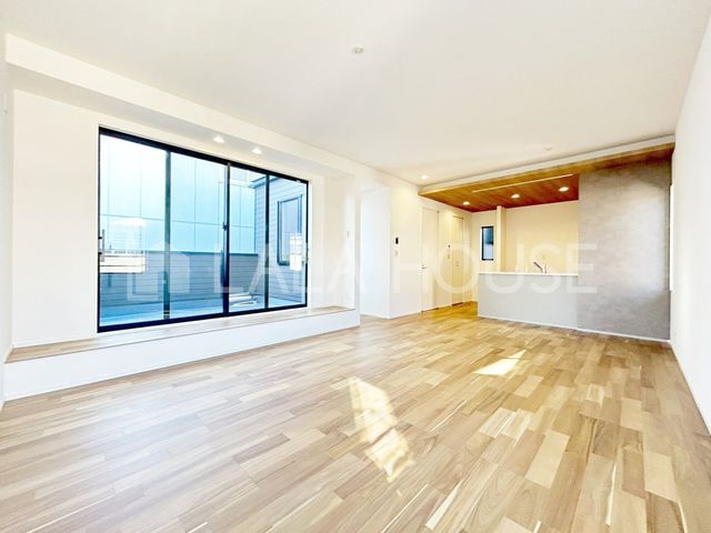 ���r���O �Ƒ��S���喞�����������ꂽ�f�U�C���ƍŐV�@�\�ŐS�n�̂悢���Z��Ԃ����񋟂��܂��B