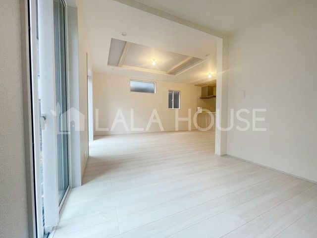 ���̑����� ���r���O�ׂ̃e�����[�N�X�y�[�X3.75����