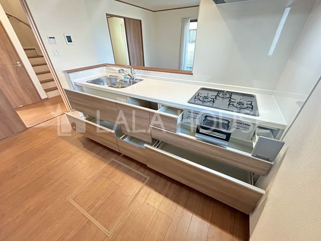 �L�b�`�� ���[�͂̂���V�X�e���L�b�`���I