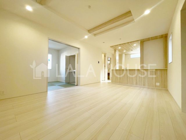 ���r���O �Ƒ��S���喞�����������ꂽ�f�U�C���ƍŐV�@�\�ŐS�n�̂悢���Z��Ԃ����񋟂��܂��B