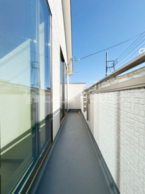 �o���R�j�[ ���󕨂������Ղ花����o���R�j�[