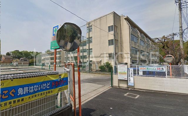 ���ӊ� �������܎s���Ж����w�Z �k��12���B 1020m