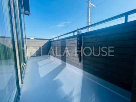 �o���R�j�[ -