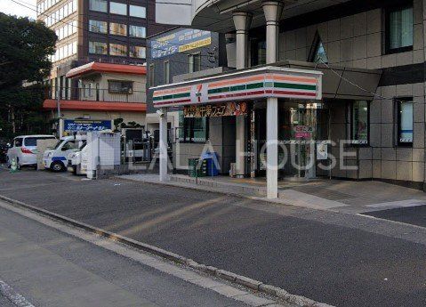 ���ӊ� �Z�u���C���u���������ܓy�蒬�X �k��1���B 70m