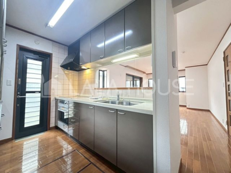 �L�b�`�� -