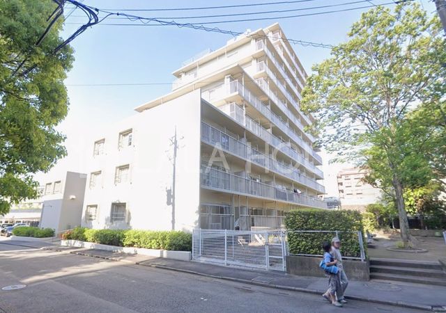 ���n�O�ώʐ^ ��{�w�o�X14���u�O���꒚�ځv���4���B