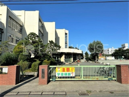 ���ӊ� �������܎s���听���w�Z �k��2���B 240m