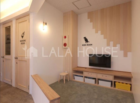 ���̑� ���̏��k�Ȃ�����̂ł��q�l�������Ă��܂��Ă����v�ł��B���C�y�ɂ��Ƒ��݂Ȃ���ł��z�����������@�L�b�Y�X�y�[�X�ɂ̓��S�A�ʂ肦�A���܂܂��ƃZ�b�g�ANETFLIX������܂���