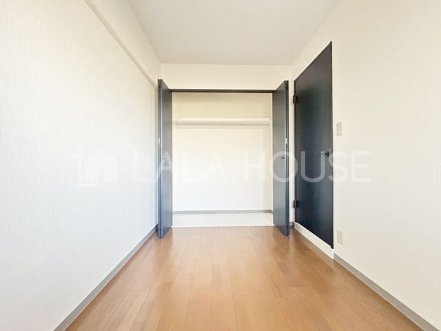 ���� ����