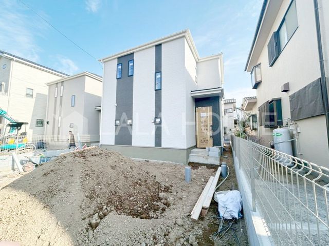 ���n�O�ώʐ^ ����w�k��25���E�{���w�o�X8���u�n��V�c�v���4���B�C�I�����[������k��3����