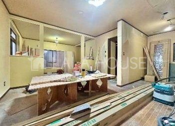 ���r���O LDK18���̍L�X��ԁI