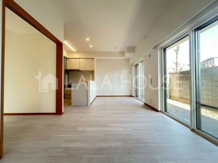 ���r���O �S�����t�H�[���ς݂̐V�����Z�܂��ŁA���K�ȕ�炵���������ŐV�̐ݔ��ƃf�U�C���ŁA�S�n�悢��Ԃ����񋟂��܂��B