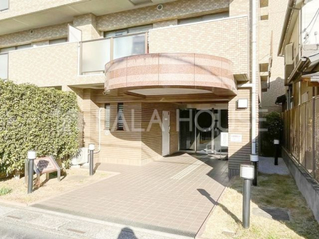 �G���g�����X -