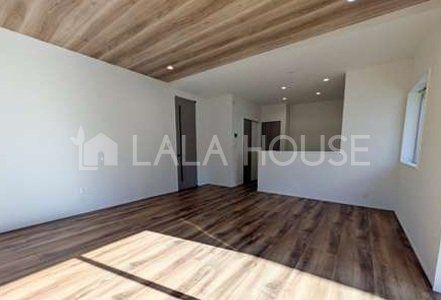 ���r���O �Ƒ��S���喞�����������ꂽ�f�U�C���ƍŐV�@�\�ŐS�n�̂悢���Z��Ԃ����񋟂��܂��B