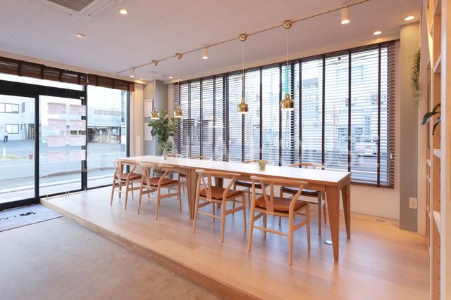 ���̑����� �X�ܓ��͑S�Ğw���g�p���Ă���A�؂̉��������X���ł������Ƃ����k�ł����ԂƂȂ��Ă���܂�