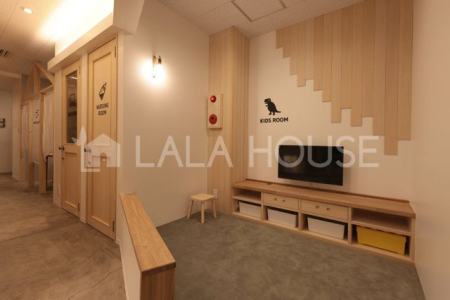 ���̑����� ���q�l�A���D�w�̕��ł��C�y�ɗ��X���Ă����������߂ɗl�X�ȃA�C�e�������p�ӂ��Ă��܂����m���J�t�F�C���h�����N�E�u�����P�b�g�E�N�b�V�����Ȃǁ�