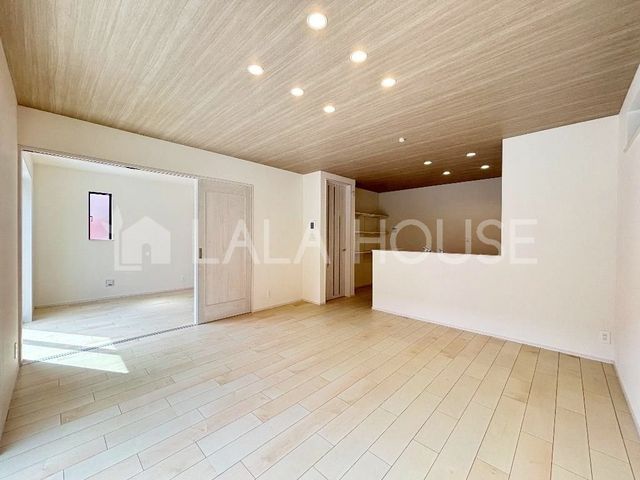 ���r���O �Ƒ��S���喞�����������ꂽ�f�U�C���ƍŐV�@�\�ŐS�n�̂悢���Z��Ԃ����񋟂��܂��B