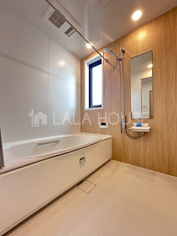 ���� ���������@�t�Ȃ̂ŁA�J�̓���ԕ����C�ɂȂ�G�߂����������ł��܂��B