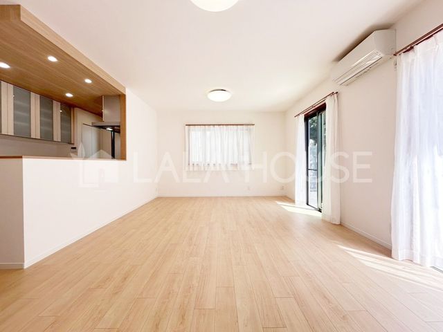 ���r���O �S�����t�H�[���ς݂̐V�����Z�܂��ŁA���K�ȕ�炵���������ŐV�̐ݔ��ƃf�U�C���ŁA�S�n�悢��Ԃ����񋟂��܂��B