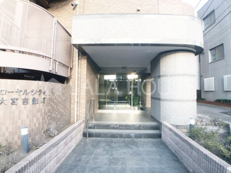 �G���g�����X -