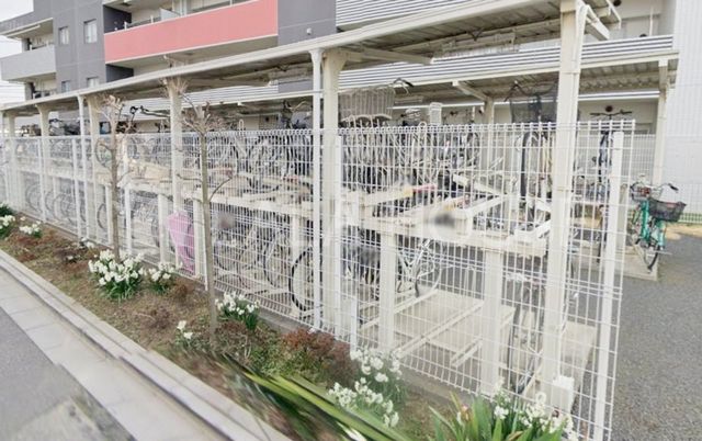 ���̑� ���֏�͉����t���Ȃ̂ŁA�J���̉e����h�����Ƃ��ł��܂��B