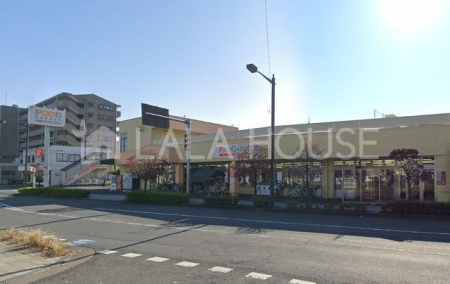 ���ӊ� �t�[�h�K�[�f���{�������X �k��8���B 620m